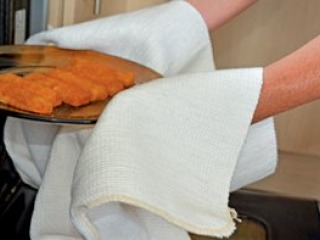 OVEN GLOVES and CLOTHS