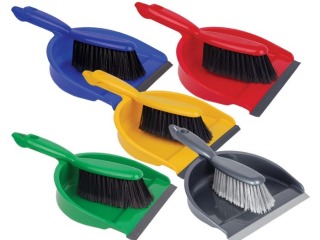 DUSTPAN AND BRUSHES 